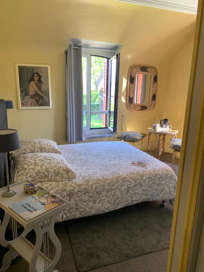 La Villa Des Rosiers Cricqueboeuf Ngoại thất bức ảnh